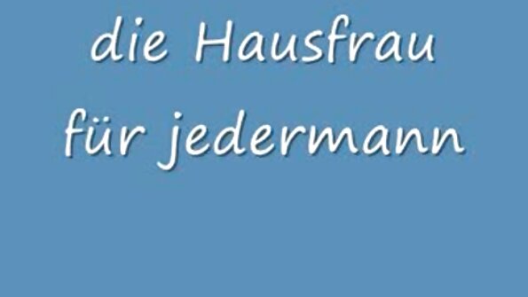 Un cuplu slab este filmat făcând niște lucruri foarte sexy împreună